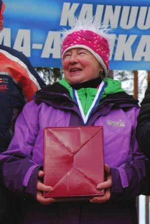 Santtu Oinonen Naiset.