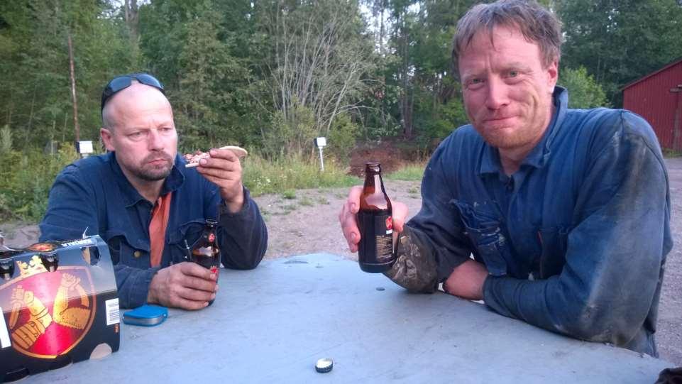 Nyt oli mekaniikka saatu kuntoon ja enää oli