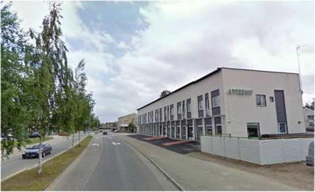 liikerakennusten ja asuinliikerakennusten kerrosluku kaavassa