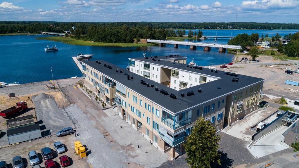 Kerrostalo Raasepori, Tammisaari Kohdenumero 526364 Liiketila, 58,5 m² Kov. 2017 Energialuokka C 2013 Mh. 105 048,49 Vh. 249 000,00 Pohjoinen Rantakatu 14. AINUTLAATUISTA ASUMISTA MEREN ÄÄRELLÄ!