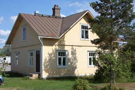 Vuonna 1926 valmistui Toivo Salervon suunnittelema uusi koulurakennus (193b; luokka1 - sr - osayleiskaava).