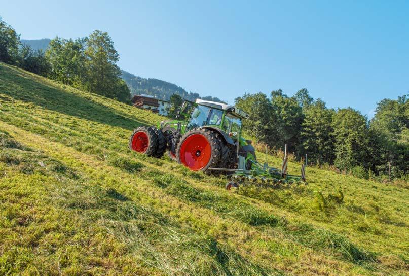 Fendt 200 Vario -traktorissa on käyttöliittymät automaattiohjausjärjestelmille, jotka toimivat GPS-vastaanottimien avulla RTK-mittauksen tarkkuudella.