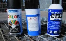 8 4 AEROSOLEISTA Aerosolit ovat painepakkauksia ja ne ovat siksi aina vaarallisia tulipalotilanteissa tai jos ne pääsevät kuumenemaan vaarallisesti.