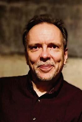 Lauluhetken jälkeen on tarjolla pientä purtavaa. Naiskuoro Resonuksen Lumoa ja lunta -konsertissa 18.12.