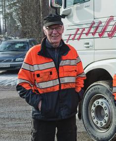 Uuden johtajan myötä autoilijat kutsuttiin palaveriin, jossa he saivat kirjekuoret jotka sisälsivät jokaiselle lopputilin, Paavo muistelee nyt jo tapaukselle hymyillen.