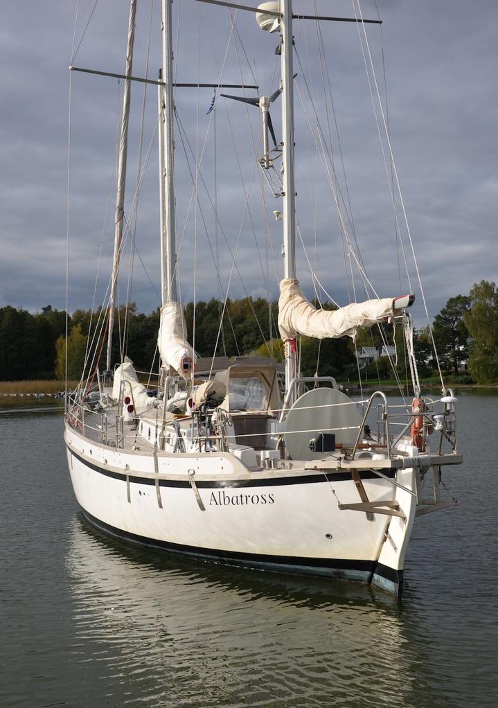Westend Sailors Jäsentiedote 2018 Kommodorin tervehdys Fiksua ja laadukasta veneilyä Westendissä Kevät saapui kuin saapuikin Westendiin, kun jäät lähtivät Hiiralanlahdesta perjantaina 20.4.