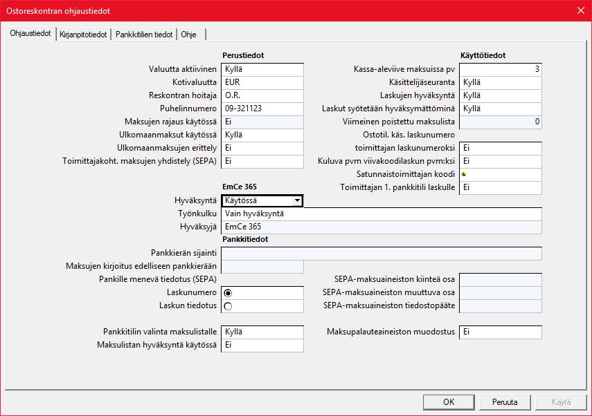 4 1. Aktivoi yritys EmCe 365 -yritykseksi (ks. luku 2). 2. Lisää ostolaskujen tarkastajat/hyväksyjät EmCe 365 -käyttäjiksi EmCe 365 -hallinnassa: a.