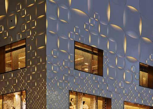 4.26 Ydinalueet Sokos-Lundin kortteli - Referenssit Louis Vuitton Matsuya Ginza Japanissa sijaitsevan Louis Vuittonin myymälän julkisivu uudistettiin 2- kerroksisesta 8-kerroksiseksi.