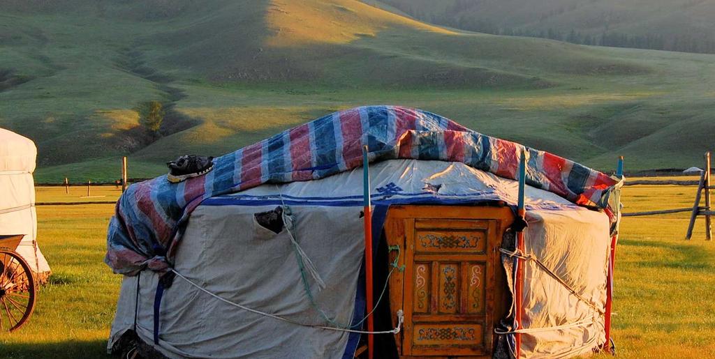 Mongolian kiertomatka ja Naadam-festivaali Upeita