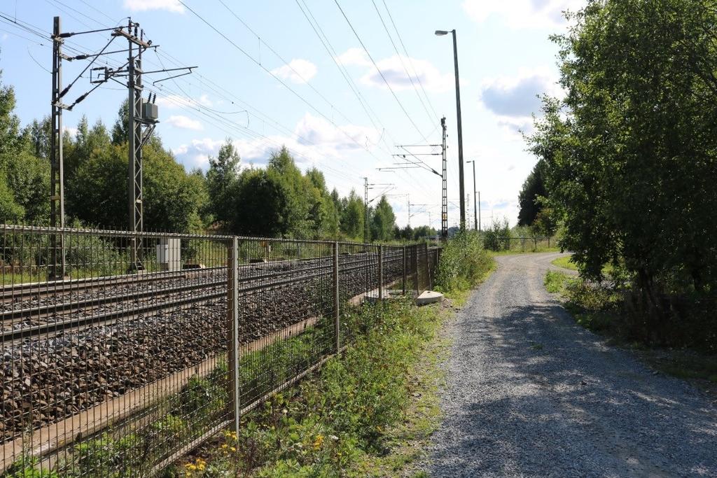 Aloite osoitettiin sekä Lempäälän kunnan yhdyskuntalautakunnalle että Liikennevirastolle.