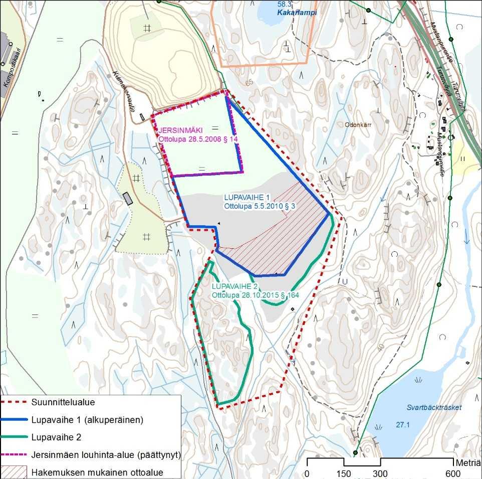 Kuva 1. Suunnittelualueen kartta sekä lupavaiheet. Tämä hakemus koskee lupavaihetta 1, jonka osaan haetaan uutta lupaa (punainen rasteri). Muilta osin lupavaiheen 1 alueella on louhinta jo päättynyt.