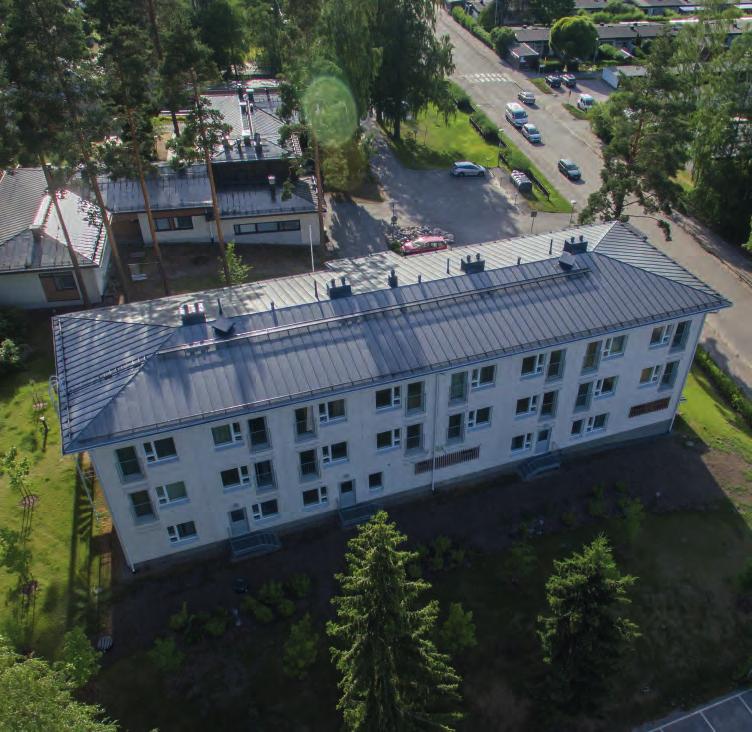 Raati totesi työstä seuraavaa: AMK-työksi erinomainen, jossa hyvää pohdintaa sekä uuden serti- kaatin soveltamisohje, sisältää kehitysajatuksia järjestelmälle ja vaikutusten arviointia käyttäjälle.
