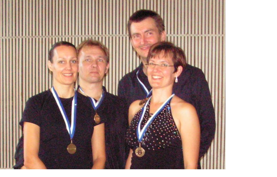 Raimo ja Helka Sen3-A lat. 1. sija Juuso ja Camilla Jun2-B vak. 5. sija ja lat. 6. sija Ville ja Taru Lapsi2-E 4. sija Jarmo ja Malla Sen1-A lat. 4. sija ja vak. 1. kierros Olli ja Viveca Sen1-A vak.