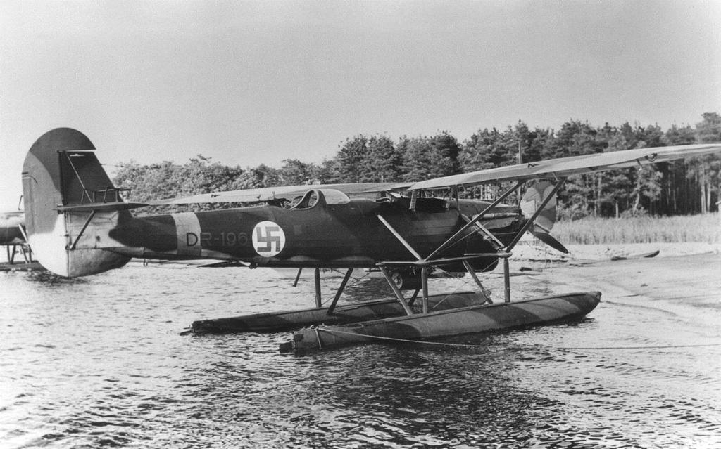 Dornier Do 22 Kl ja L Dornier Do 22 Kl ja L olivat saksalaisia kolmepaikkaisia meritoimintakoneita.