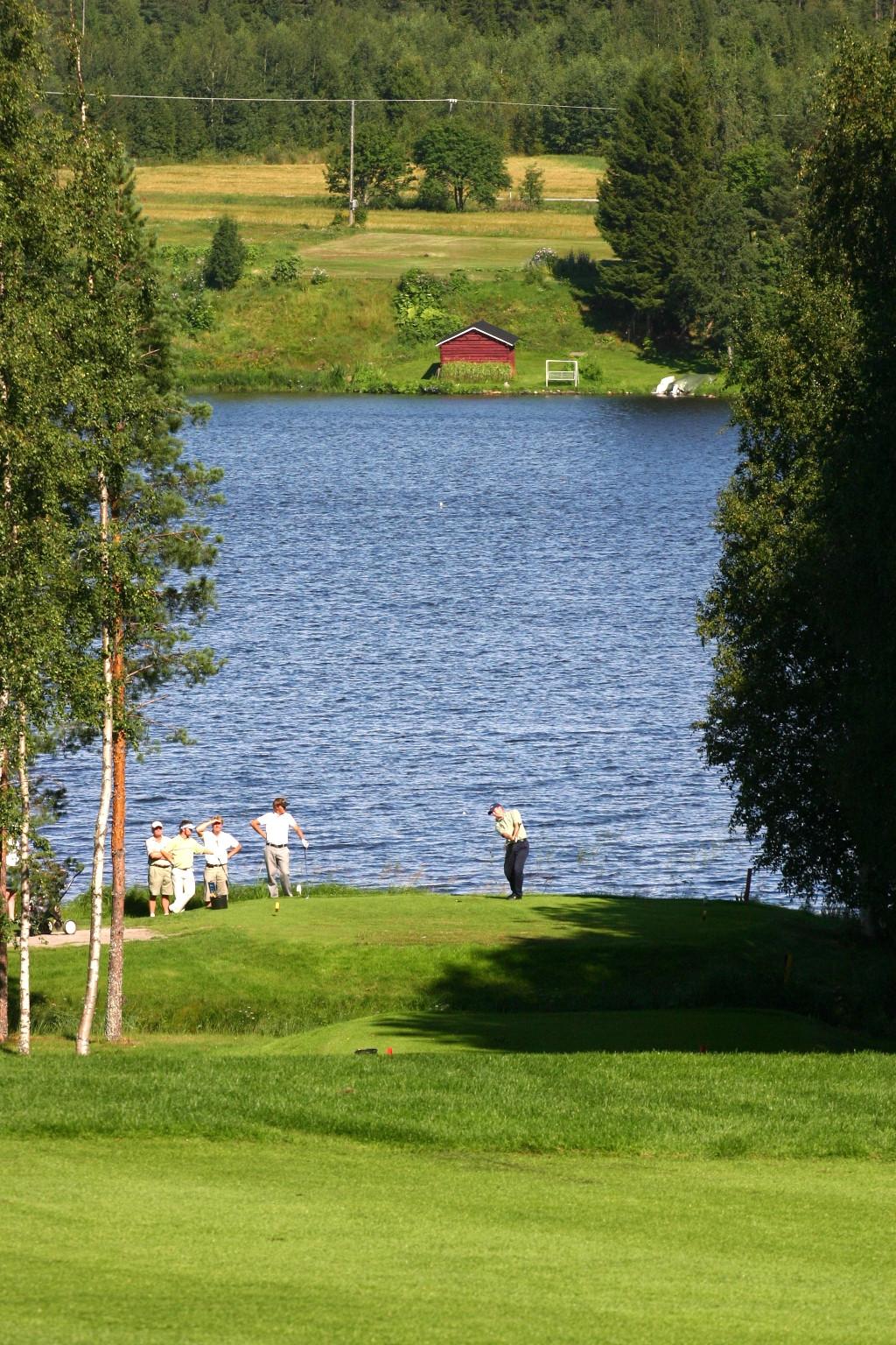 7. Lapua Open Kesäkuu 13.6. Senior Aluetour 17.6. Titleist-Footjoy 3 hlö Scramble 23.6. Kaskenpoltto 2018, 2 hlön Juhannus-scramble 26.6. Seniorit 5-Seuran Tour 2018 29.6. Eläkeläiset Piirin kisa Elokuu 3.
