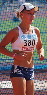 VUODEN NUORI URHEILIJA (16-22v) Erika Parviainen SM 16-17 N16 5000m kävely 1. N17 10km maantiekävely 1.