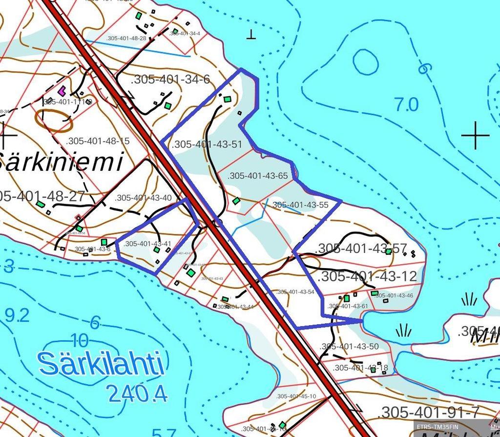 SÄRKINIEMEN RANTA-ASEMAKAAVAN OSITTAINEN MUUTOS 6 3.1 Selvitys suunnittelualueen oloista 3.1.1 Alueen yleiskuvaus Alue on hyvin lomarakentamiseen soveltuvaa hyväpuustoista kangasmaastoa.