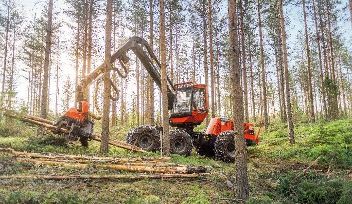 Metsä Groupin biotuotetehdas Äänekoskella Merkittävät vaikutukset Suomen kansantaloudelle