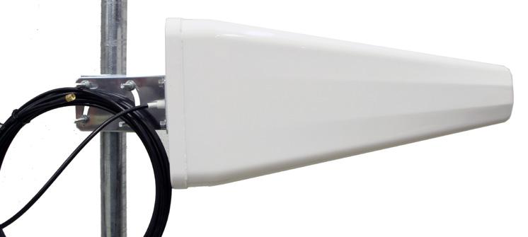 ISKRA vahvistus 7-10 dbi pituus 1540 mm P-58MIMO GSM/UMTS/3G/4G/WLAN/LTE700/LTE800-suuntantenni vahvistus 9,5-11,5 dbi kaapeli 2 x 10 m SMA-uros BY0728