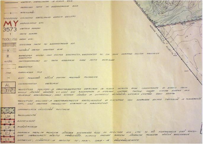 tarpeelliset kuormaus- ja purkamistilat. Tontin kerrosluku on III ja tehokkuusluku on 0,50. Tontin pohjoisrajalla on viemärirasite.