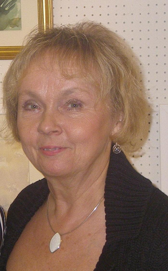 PUHEENJOHTAJAN PALSTA Kohta hiljennymme jouluun. Taiteilijatalolla kurssit päättyvät ja toiminta hiljenee. Vuosi 2018 on ollut vilkas toimintavuosi ja paljon on tehty ja nähty yhdessä.