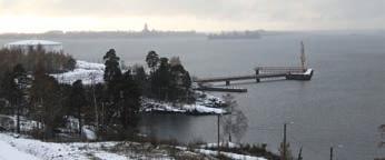 Asuntojen perusidea on ollut alusta pitäen korkea tuubimainen tila, joka lähtee sisäpihan puolella olevalta luhtikäytävältä ja avautuu liki koko asunnon korkuisten lasiseinien kautta merelle päin.