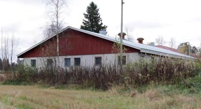 FCG SUUNNITTELU JA TEKNIIKKA OY Lehmon osayleiskaava 78 (107) Navetan taakse on rakennettu sikala vuonna 1979.