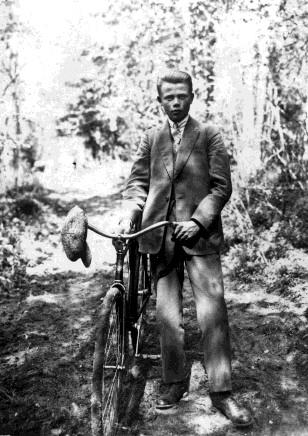 Kotiin voitiin kuitenkin palata talvisodan päätyttyä. Jatkosota oli perheelle suuri koettelemus.