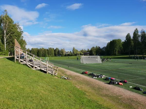 Kak li e t Lapin Kansa kenttäalue Susivoudilla Alueella pelaavat E- ja D-ikäiset. Alueella omat kioskipisteet, EA-piste ja tulospalvelu. Karttalinkki https://goo.gl/maps/mfjgibxp6zs2 (Korvanranta 2).