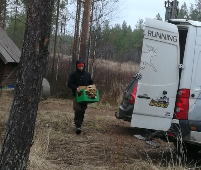 Kuksa 3/2018 4 - ei vain partiota vaan elämää varten Pesti on tiettyyn tehtävään - pestiin - nimetyn partiolaisen työkalu.