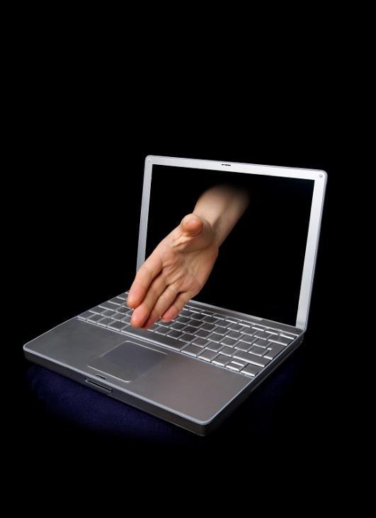 ERITYISRYHMILLE VIRTUAALISTA KOULUTUSTA JA TOIMINTAA TOIVEITA JA HAASTEITA