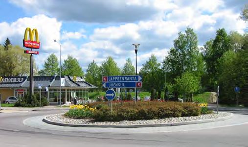 Ongelmia aiheuttavat myös Valtionhotellilta ja Einonkadulta vasemmalle kääntyminen Helsingintielle. Joukkoliikenteen osuus Imatralla on pieni.