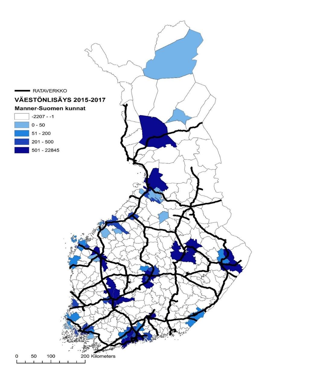 Rataverkoston ja väestönkehityksen välinen yhteys Väestönlisäys oli kunnittain positiivinen 69 kunnassa ja negatiivinen 242 kunnassa vuosina 2015-2017.