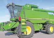 Pumppukuormain kolmannella nivelellä, tyhjennysventtiili, sähköinen joystick, 5 kpl lisätoimintoja, ajotietokone. Markku Lemola 010 76 83271, Hyvinkää 39 900 John Deere 6420s+ek Q55-04 4392h.