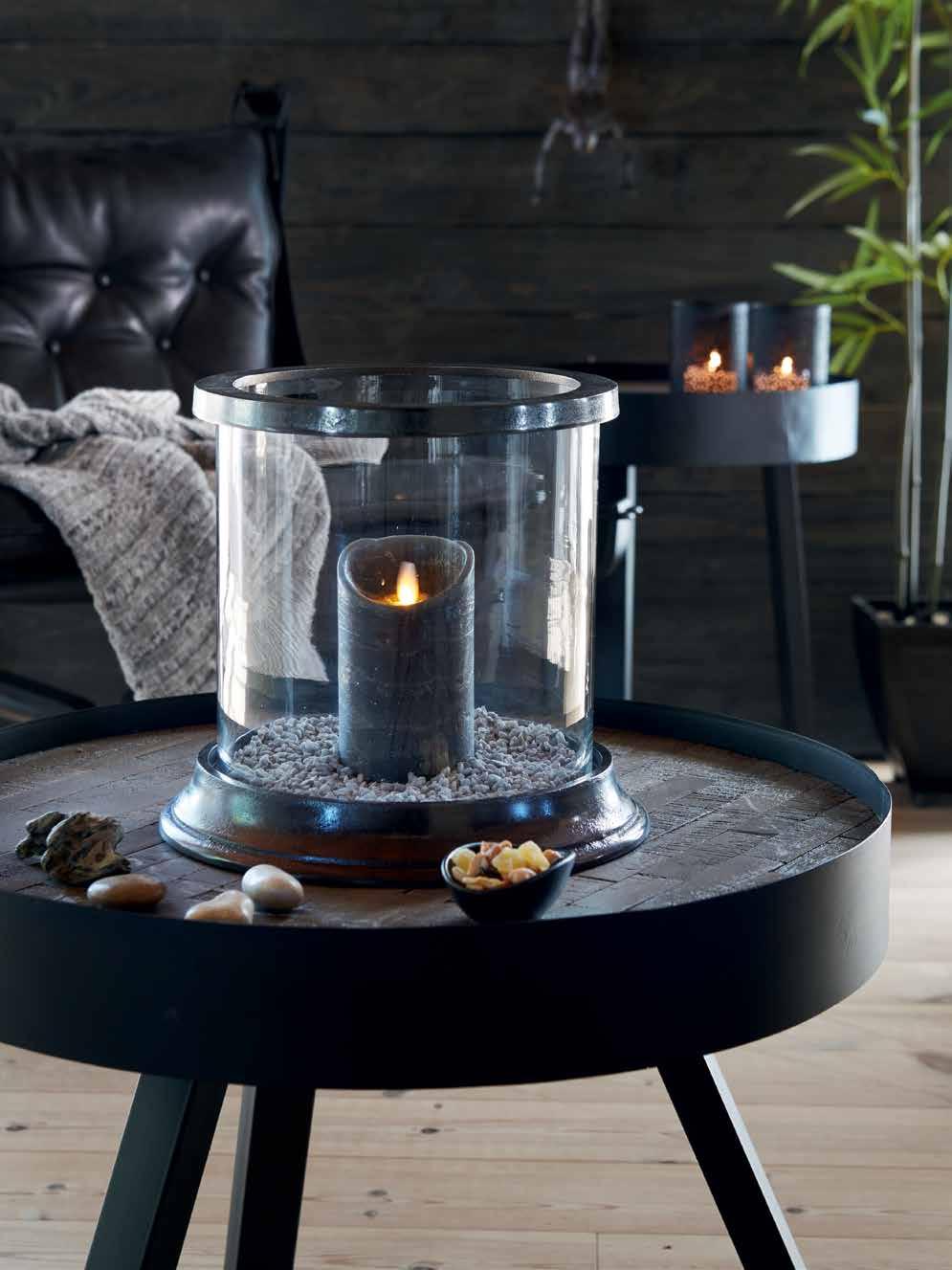 ELEMENTS ELEMENTS LYHTY K24 Ø27 cm 23180 71,90 FLAME LED PÖYTÄKYNTTILÄ tummanharmaa K12 Ø7 cm
