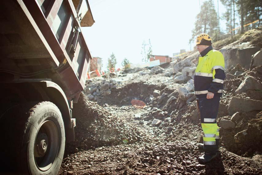 KADUN RAKENTAMINEN Katujen ja muiden yleisten alueiden sijainti määritellään asemakaava-alueilla jo kaavoituksen yhteydessä. Kaduista, teistä, puistoista yms.