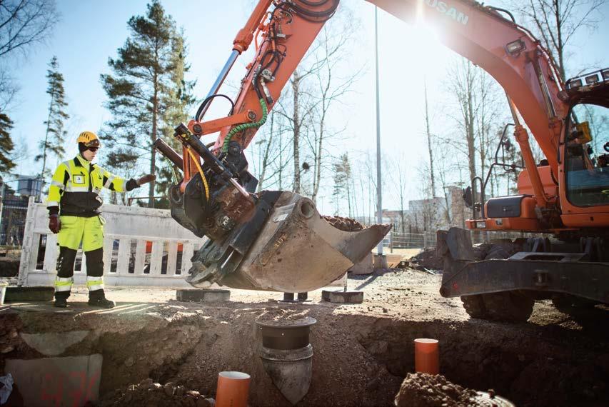 ERILAISET TYÖT YLEISELLÄ ALUEELLA Kaivutyöt yleisillä alueilla Yleisillä alueilla tehtävä kaivu edellyttää ilmoituksen tekemistä kaupunkitekniikan keskukselle.