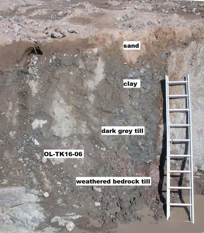 10 Figure 4. Dark grey till and a channel filled with sand/clay in OL-TK 16 06. At profile OL-TK16-06 the upper till has been washed away to lower till forming some kind of a channel in it.