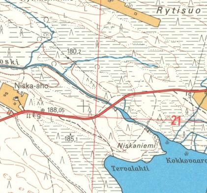 26 Vuoden 1975 peruskarttaan on merkitty polku ylittämään Luulajanjoki Heikkiläntien