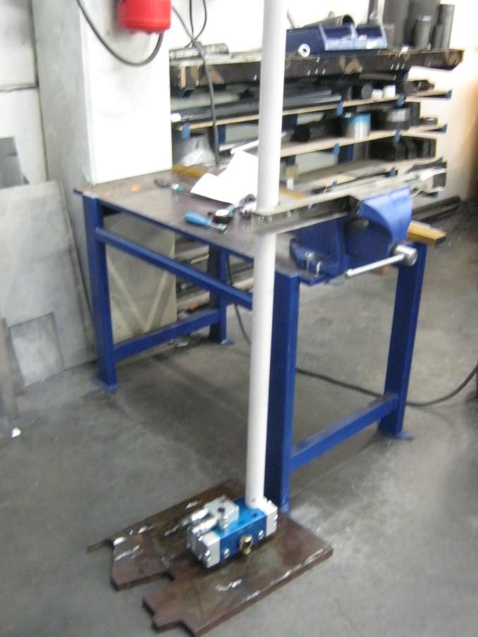 67 LIITE C: ISKUNKESTÄVYYSTESTI TEST FOR RESISTANCE TO IMPACT Device: HPW 200/30-45 Impact energy: 20 J, 1,00 kg mass falling vertically from a height 2 m.