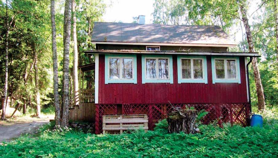 Sipoon Kaunissaaressa eli 1800-luvulla kalastajayhdyskunta. Nykyisin saari on virkistyskäytössä.