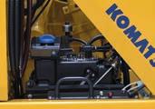 AdBlue nestetaso ja mittari Komatsu CARE Komatsu CARE on huolto-ohjelma, joka on vakiovaruste useimmissa uusissa Komatsu koneissa.