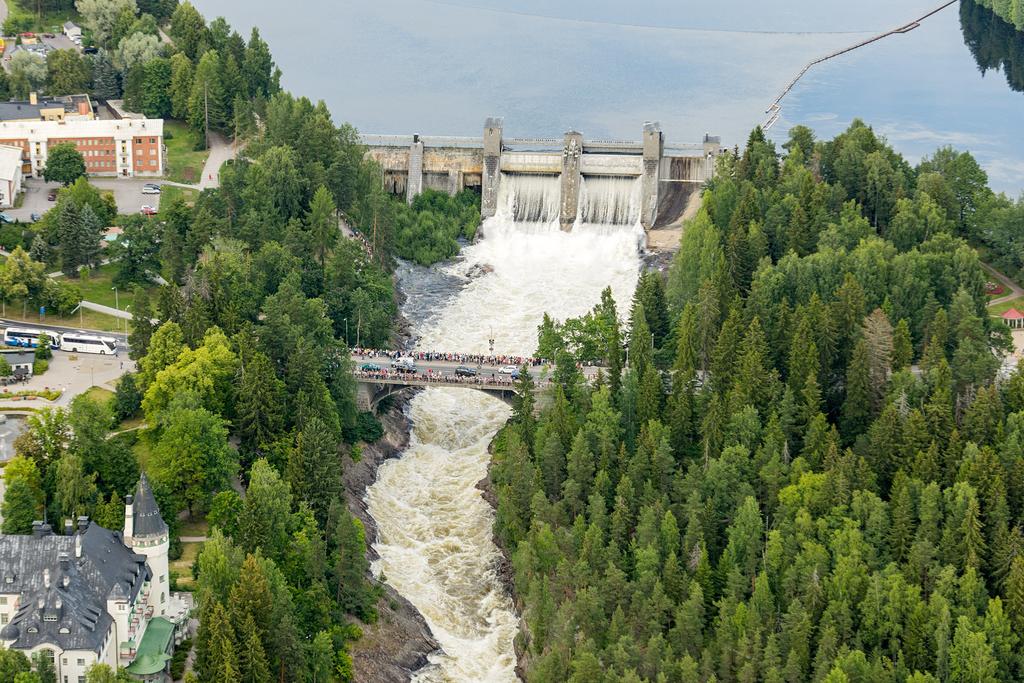 www.matkarasti.fi SAIMAAN SEUDUN AARTEET 23.-25.7.2019, 3 PÄIVÄÄ Suomen suurin vesistö ja Euroopan 4. suurin järvi tunnetaan maisemiensa kauneudesta ja luonnon rauhasta.