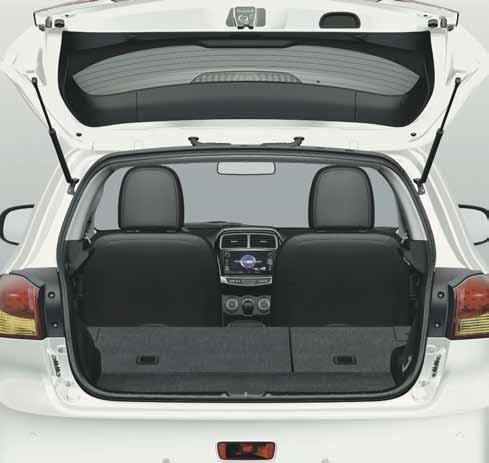 1 mm 1 35 mm, tavaratilan maksimileveys 1 51 mm, tavaratilan maksimipituus, takaistuimen selkänojat taitettuina Mitsubishi Motorsin mittaama 1 35 mm 1