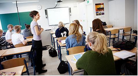 Erasmus kouluissa - käytännöt Ohjelmaan osallistuminen on päiväkodeille ja kouluille täysin maksutonta.