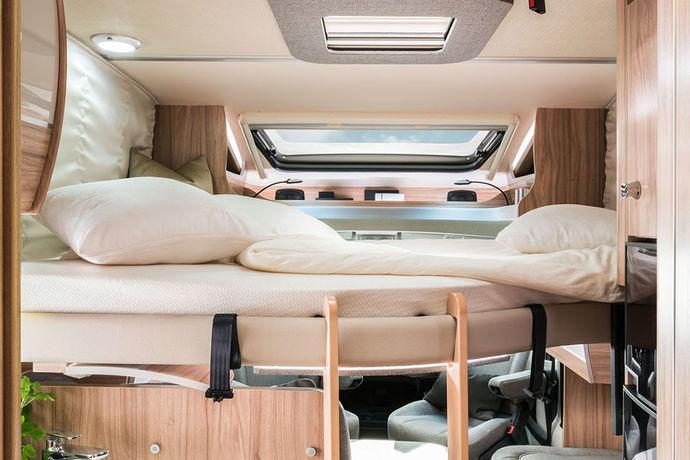 Lastenlapset mukana Viihtyisä tunnelma Lisävarusteena HYMER Tramp CL Ambition malliin (paitsi 574) saatava