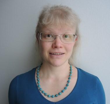 kasvukunnon sekä typensitoja- ja valkuaiskasvien parissa.