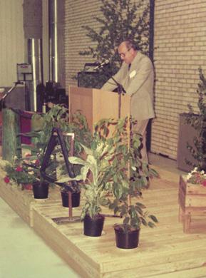 Yritys kehittyi, ja sillä oli suuria laajentumissuunnitelmia. Vuonna 1975 rakennettiin täysin uudet toimitilat Brunneen, Kramforsiin, jossa yritys toimii tällä hetkellä.