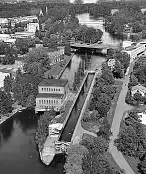 LEMPÄÄLÄN KANAVA Tampere-Hämeenlinna ja Tampere- Längelmäki reitti, Merikartta: O-sarja 524 Kanava kuuluu Kokemäenjoen vesistöön ja yhdistää Kortesselän ja Kirkkojärven.