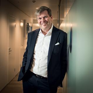 v 8 BI 2019 9 BI 2019 Kasvuyriyksen sraeginen kumppani Suomen kuumimpiin kasvuyriyksiin lukeuuva iloq luoaa rekryoinneissa Mercuri Urvaliin.